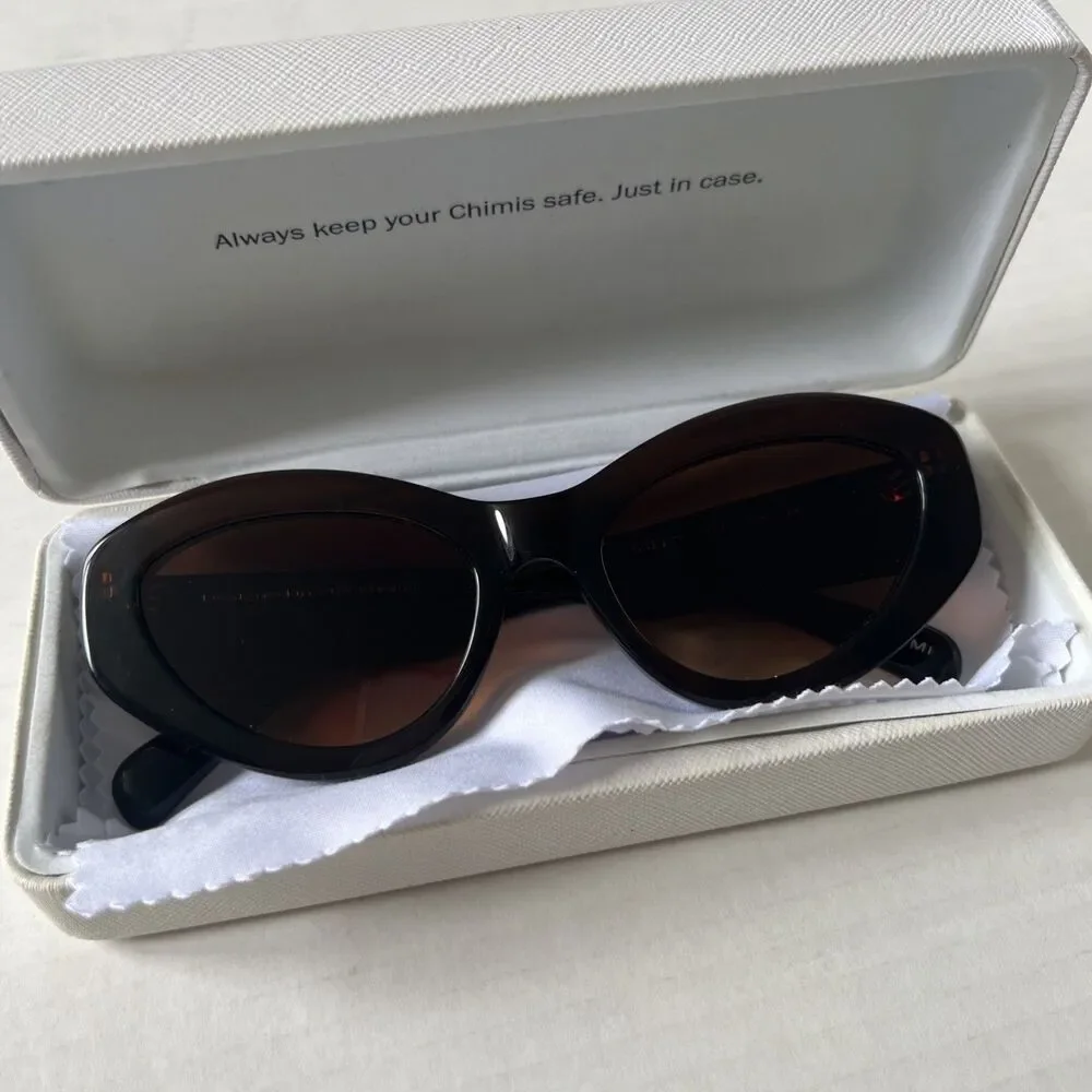 Chimi 09 Brown/Veronica Beard Sunglasses /See Details